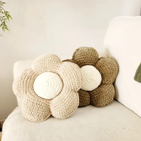 Coussin fleur crochet