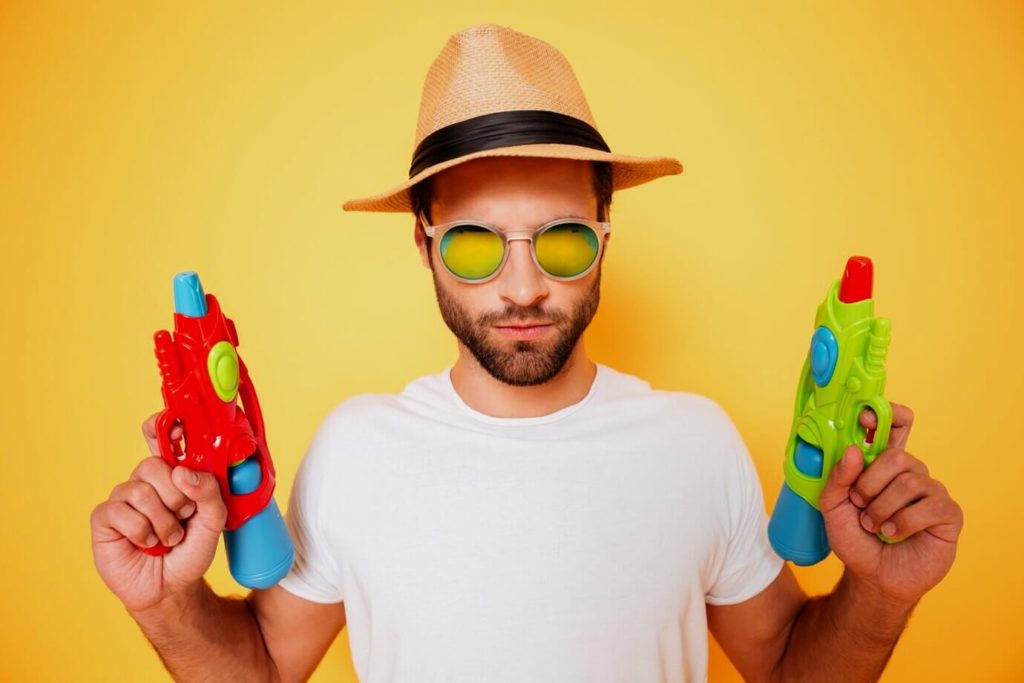 Pistolet à eau avec peinture
